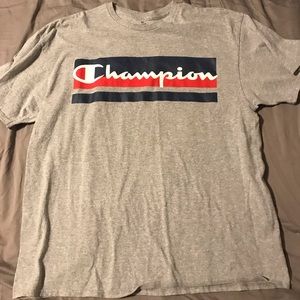 Champion T-Shirt